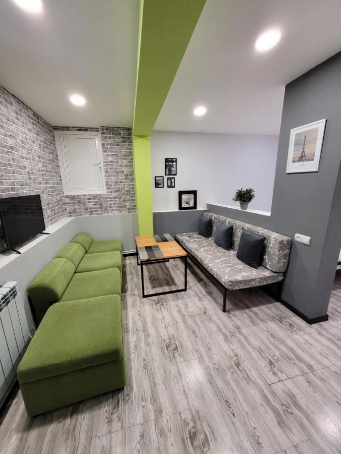 Vila Дом 33 Возле Клиники Астхик Jerevan Exteriér fotografie