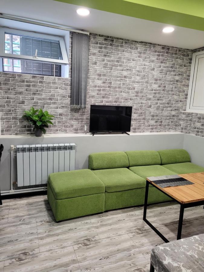 Vila Дом 33 Возле Клиники Астхик Jerevan Exteriér fotografie