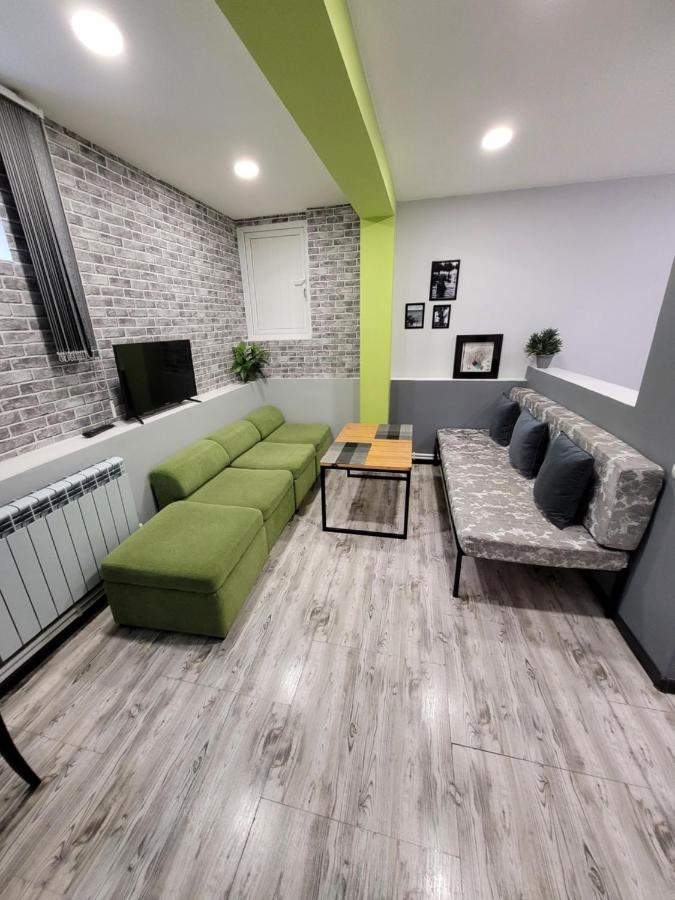 Vila Дом 33 Возле Клиники Астхик Jerevan Exteriér fotografie