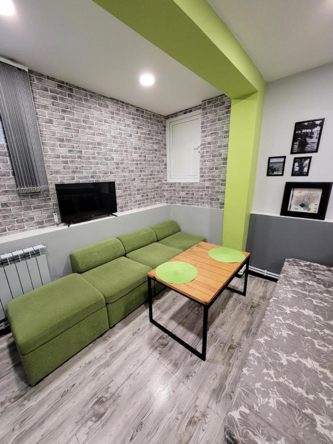 Vila Дом 33 Возле Клиники Астхик Jerevan Exteriér fotografie